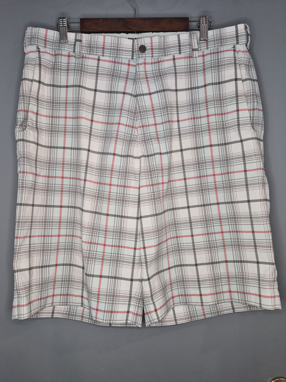 Nike Men's Golf Tour Performqnce Plaid Shorts